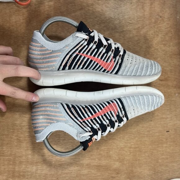 Nike Shoes Women Size 8.5 831070-005 Free RN Flyknit Lace Up Running Athletic - Picture 6 of 9